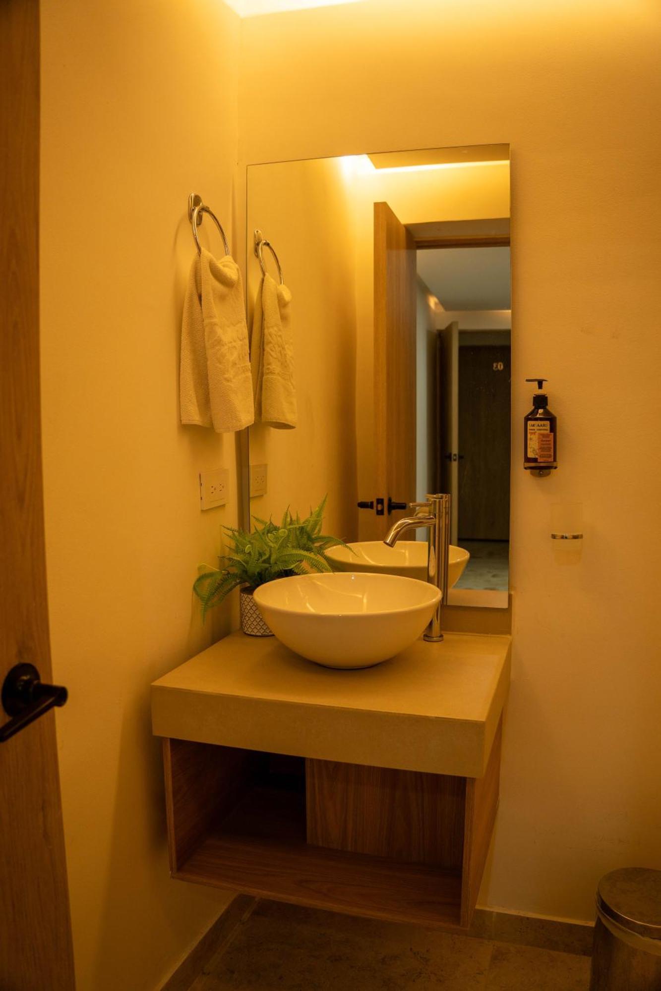 Palmarito Beach Hotel Тьерра-Бомба Экстерьер фото